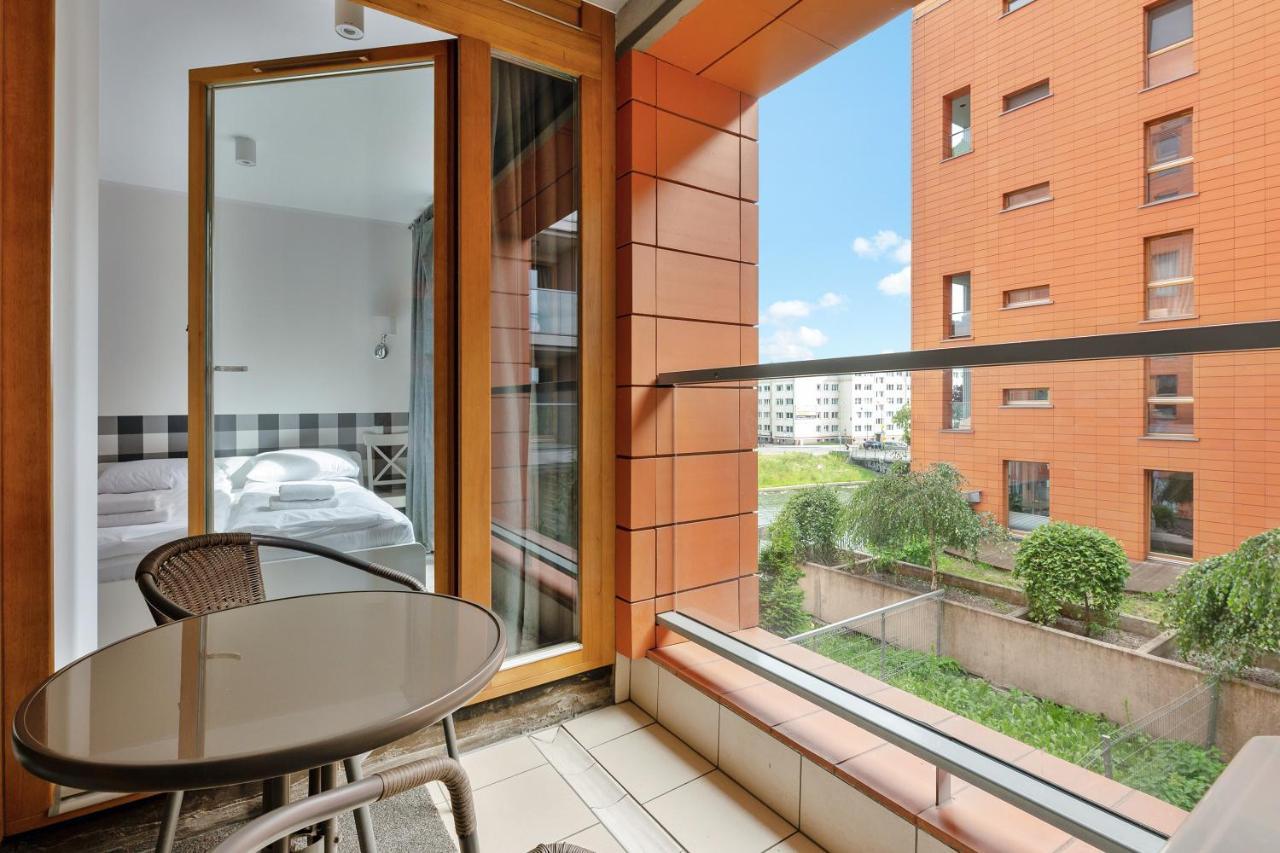 Apartment Aura - Riverside & Parking By Downtown
