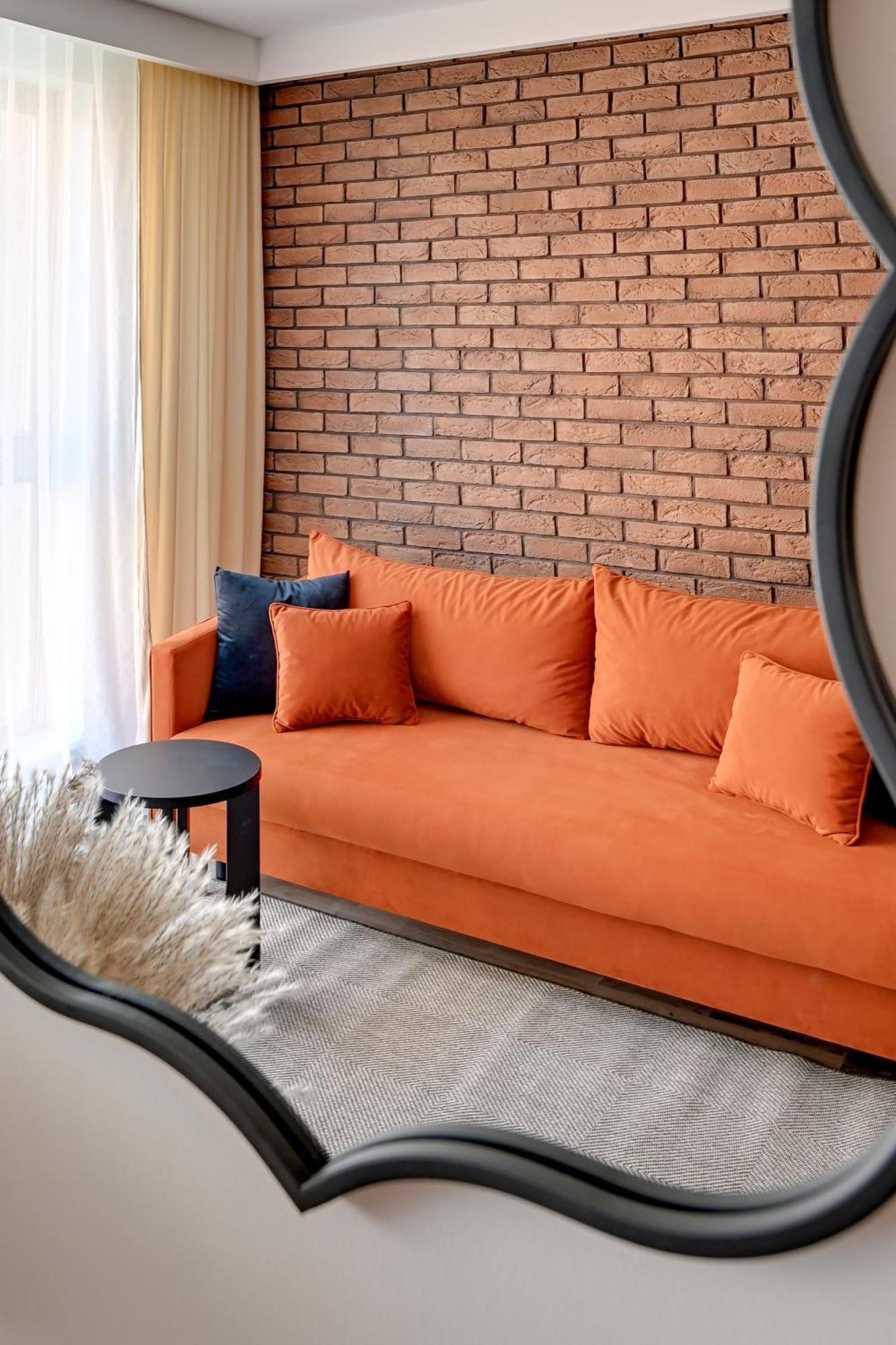 Aura - Riverside & Parking By Downtown Apartment *